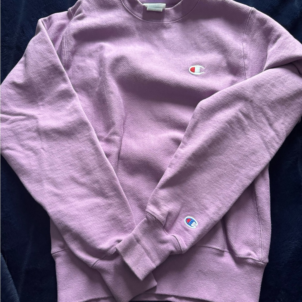 set of 2 - womens’ Champion crewnecks
